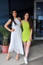 Sandeepa Dhar, Anurita Jha at the interview for Movie Baarat Company on 30th June 2017